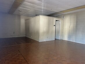 14408 E Whittier Blvd, Whittier, CA à louer Photo intérieure- Image 1 de 4