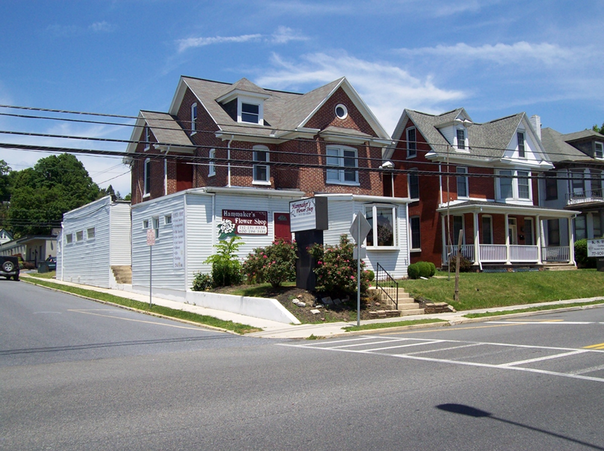 839 Market St, Lemoyne, PA à vendre Photo du bâtiment- Image 1 de 1