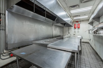 423 Market St, Chattanooga, TN for lease Interior Photo- Image 2 of 18