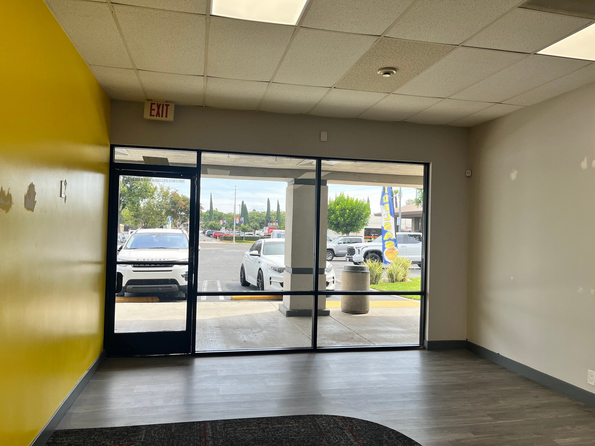4652-4822 La Sierra Ave, Riverside, CA for lease Interior Photo- Image 1 of 9