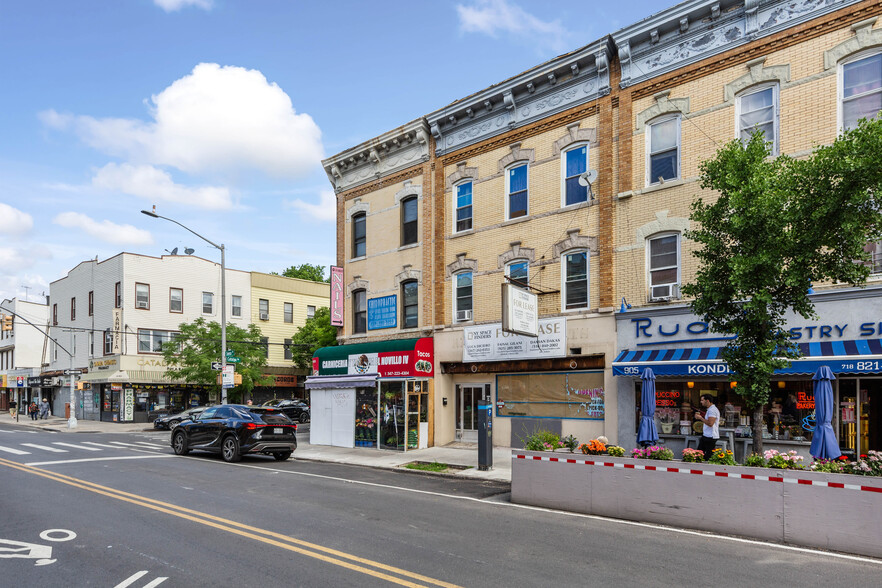 903 Seneca Ave, Ridgewood, NY for lease - Building Photo - Image 2 of 3