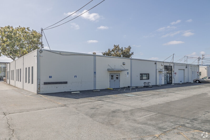 818-826 Mahler Rd, Burlingame, CA for sale - Building Photo - Image 2 of 4