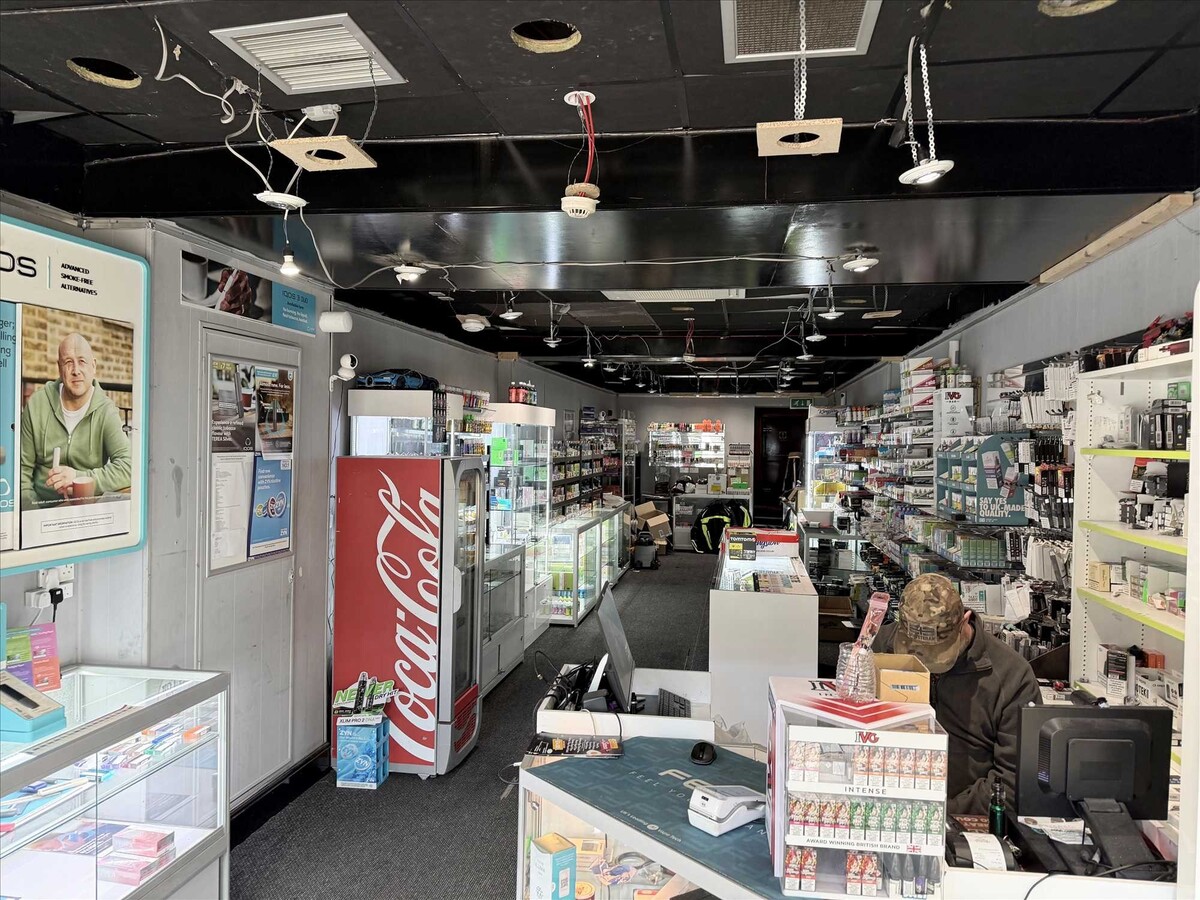 101A High St, Scunthorpe DN15 6LQ - Unité 101A - - Photo intérieure - Image 1 of 1