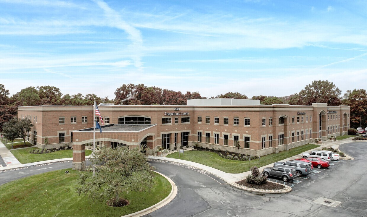 8820-8830 S Meridian St, Indianapolis, IN à louer Photo du bâtiment- Image 1 de 5