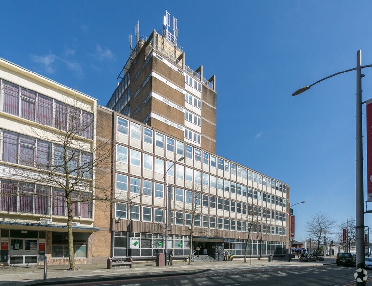 Princess Way, Swansea à louer - Photo du bâtiment - Image 2 de 12