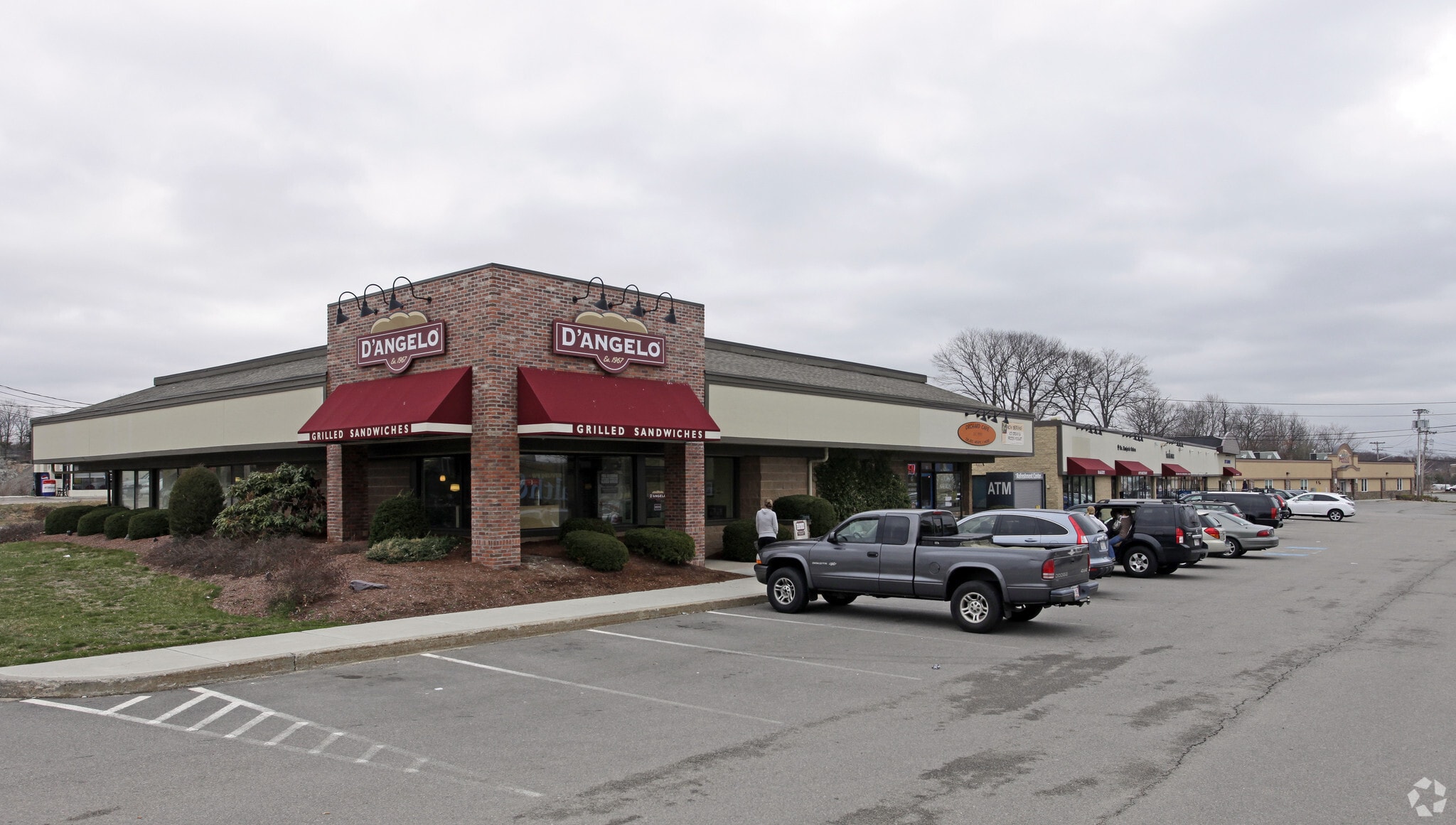 36-76 Vanderbilt Ave, Norwood, MA for lease Primary Photo- Image 1 of 39
