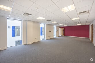 Queensway, Newport for lease Interior Photo- Image 2 of 5