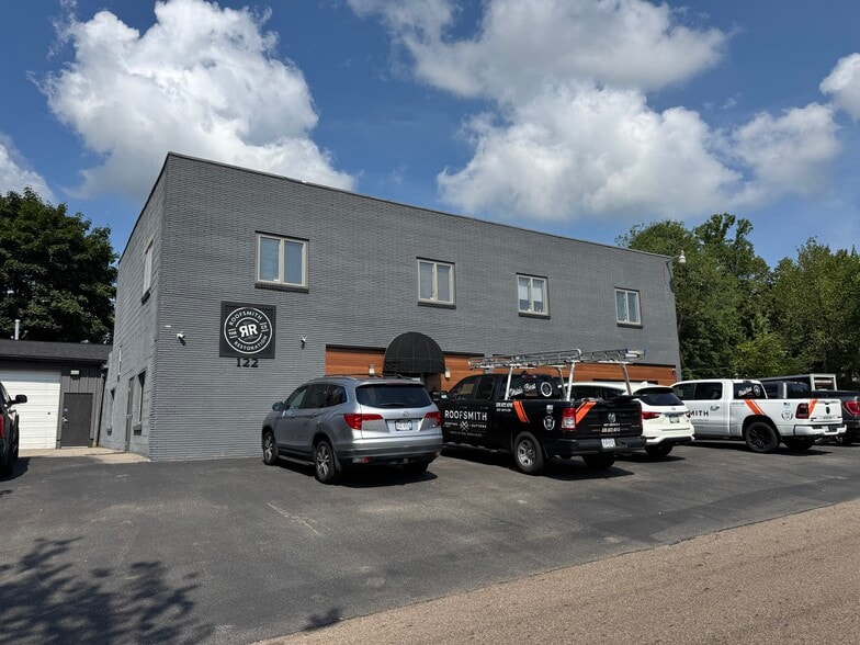 118-122 Western Ave, Akron, OH for lease - Building Photo - Image 1 of 9