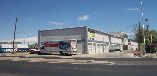 1712 N Main St, Las Cruces, NM for lease - Building Photo - Image 2 of 3