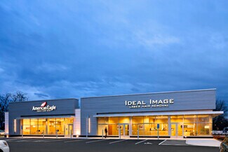 Plus de détails pour 1245 New Britain Ave, West Hartford, CT - Commerce de détail à louer