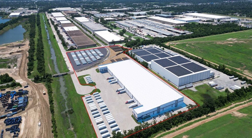 9403 Spikewood Dr, Houston, TX for lease - Building Photo - Image 1 of 5