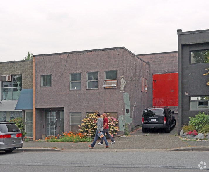 21-25 E 5th Ave, Vancouver, BC for sale - Primary Photo - Image 1 of 1