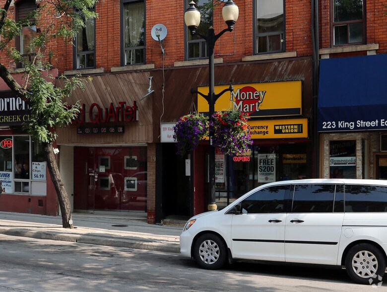 219-221 King St E, Hamilton, ON à vendre - Photo du bâtiment - Image 3 de 4