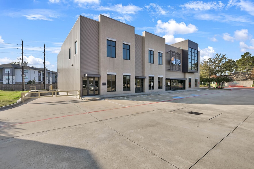 24527 Gosling Rd, Spring, TX à louer - Photo du bâtiment - Image 2 de 8