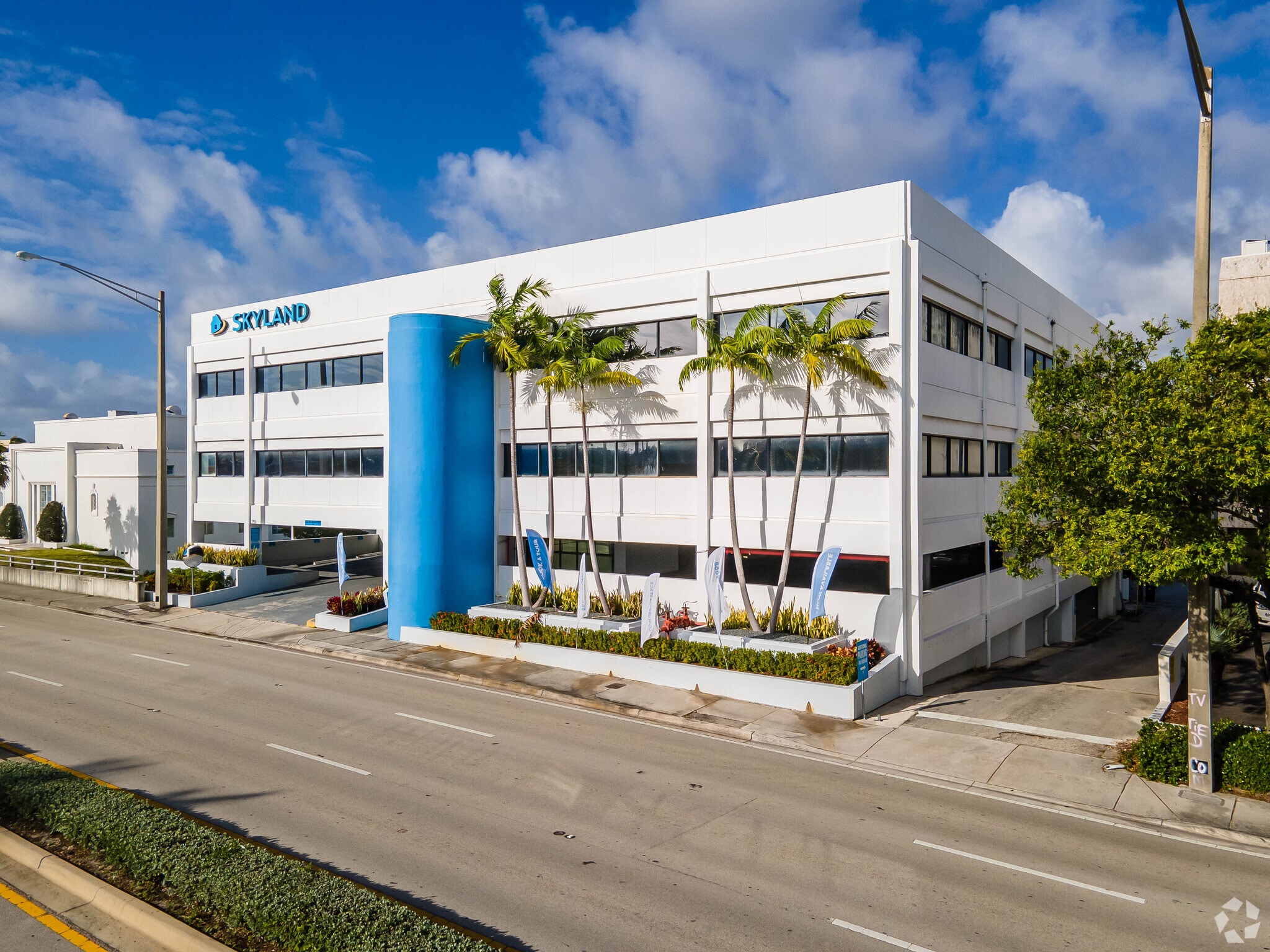 955 S Federal Hwy, Fort Lauderdale, FL for sale Primary Photo- Image 1 of 25