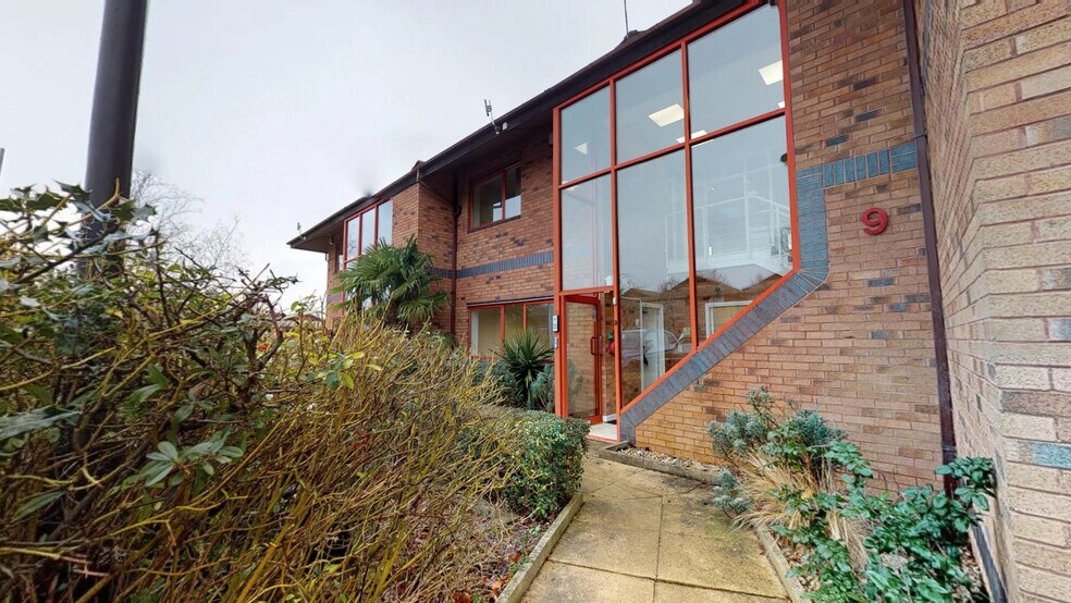Torwood Clos, Coventry for lease - Matterport 3D Scan - Image 2 of 14