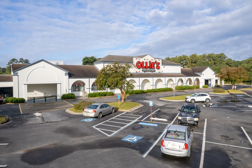 2551 E Pinetree Blvd, Thomasville, GA for lease - Aerial Video - Image 1 of 14