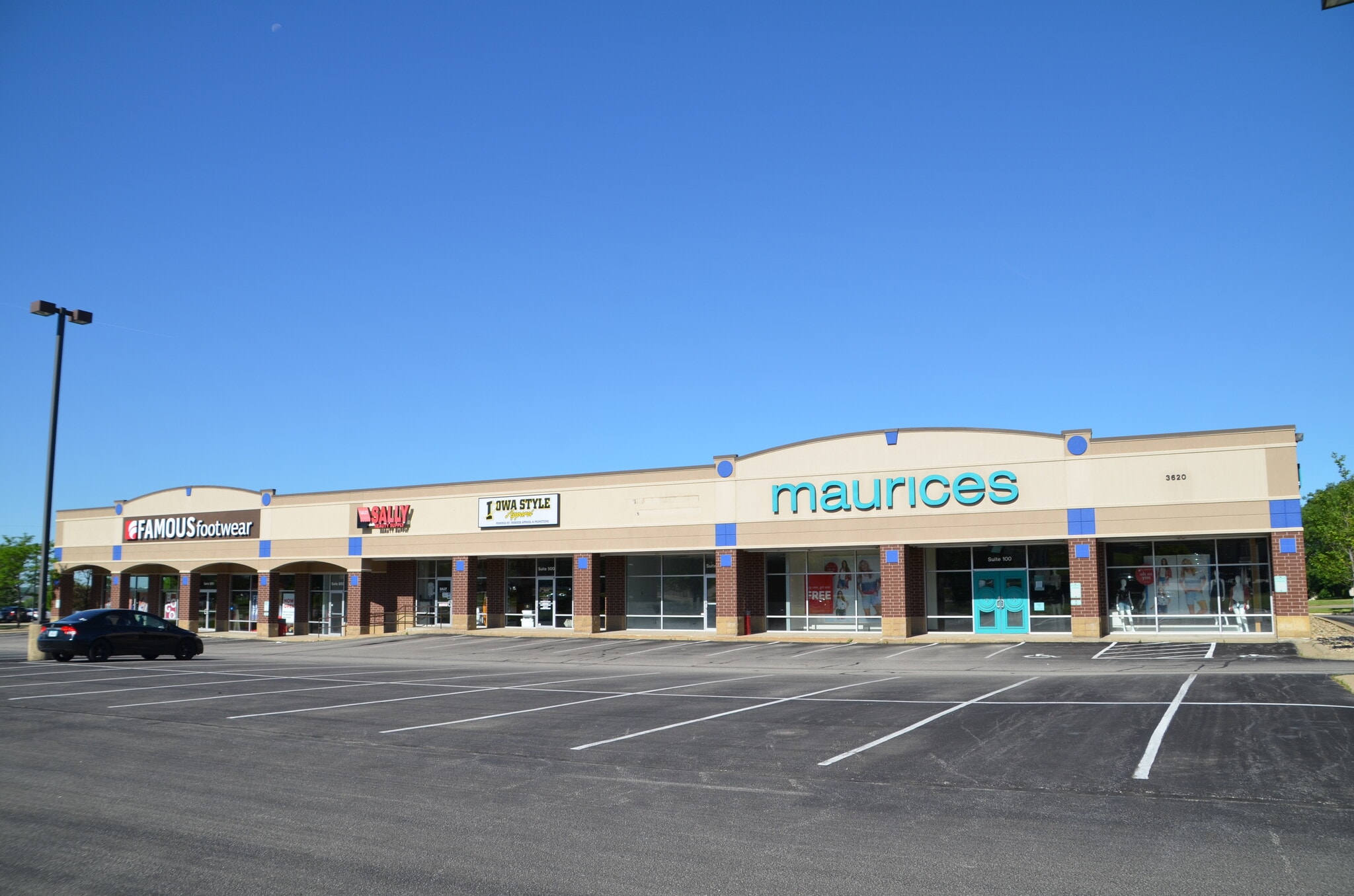 3620 Edgewood Rd SW, Cedar Rapids, IA for lease Primary Photo- Image 1 of 10
