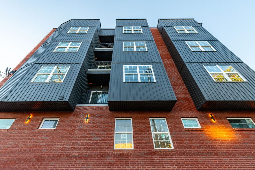 809 Diamond St, Philadelphia, PA à vendre - Photo du bâtiment - Image 2 de 59