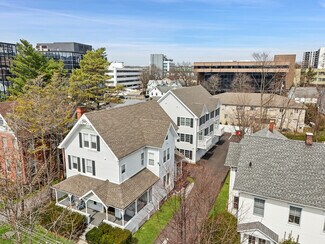 Plus de détails pour 24 Hoyt St, Stamford, CT - Bureau à vendre