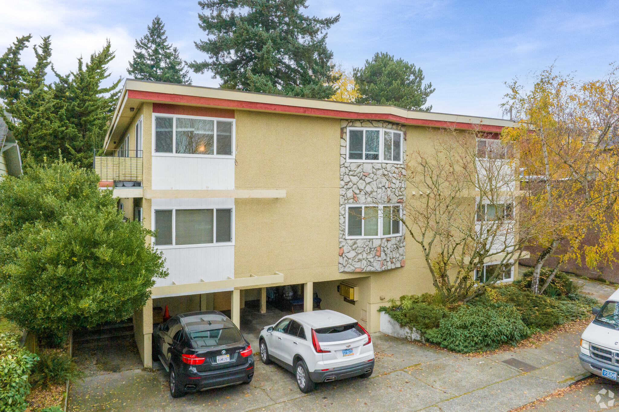 4267 Woodland Park Ave, Seattle, WA for sale Building Photo- Image 1 of 1