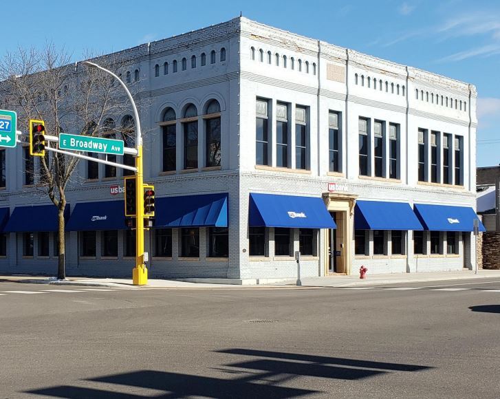 101 E Broadway, Little Falls, MN for lease - Building Photo - Image 1 of 6