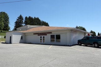 Plus de détails pour 52171 National Rd, Saint Clairsville, OH - Bureau/Médical à louer