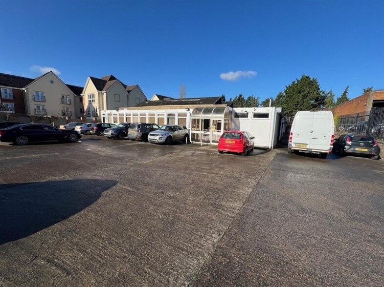 1-3 Yelverton Rd, Bristol à louer - Photo du bâtiment - Image 3 de 4