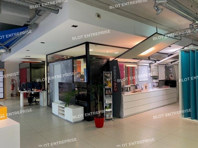 Office in Brest for lease - Interior Photo - Image 2 of 4