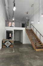 126-128 S La Brea Ave, Los Angeles, CA à louer Photo intérieure- Image 2 de 7