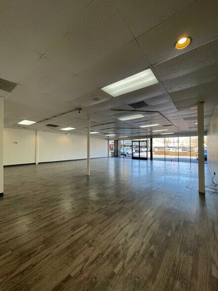 801-823 Howe Ave, Sacramento, CA à louer - Photo intérieure - Image 3 de 12