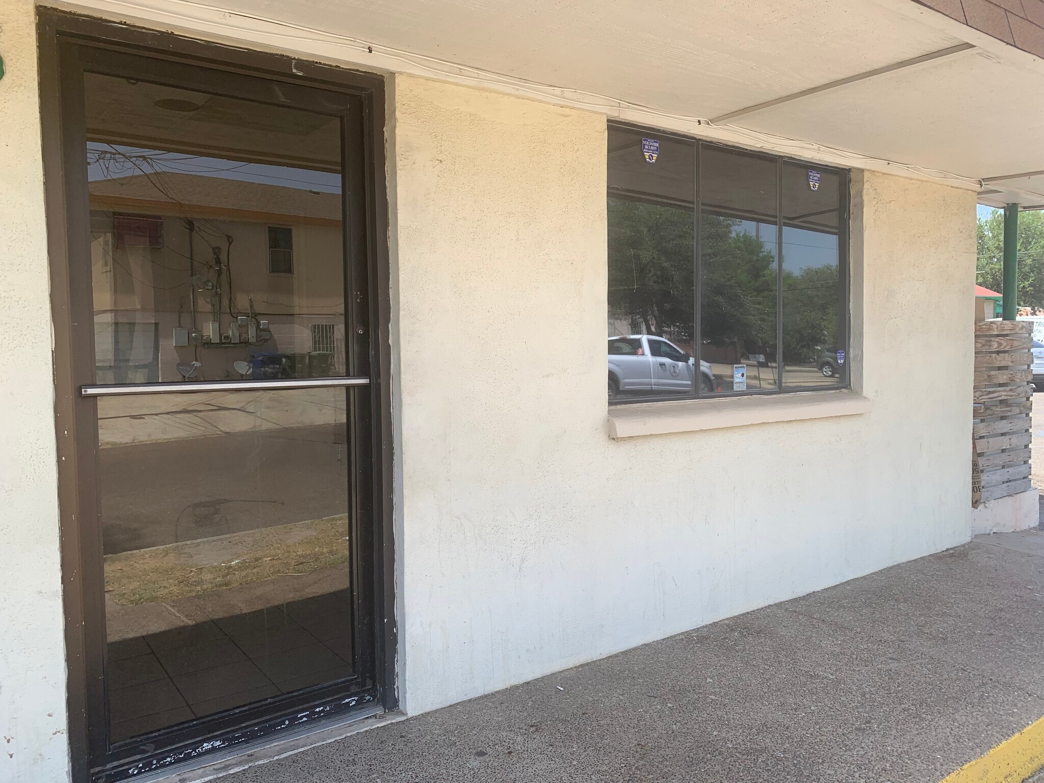 2820 San Bernardo, Laredo, TX à louer Photo du bâtiment- Image 1 de 7