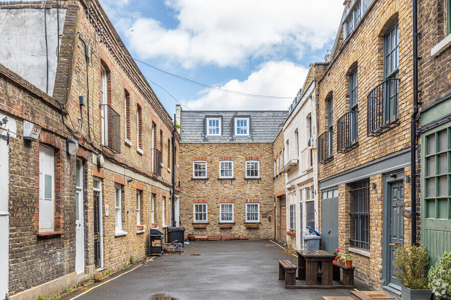 8-10 London Mews, London à louer - Photo du bâtiment - Image 3 de 4