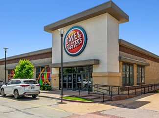 Plus de détails pour 6811 W 135th St, Overland Park, KS - Commerce de détail à vendre