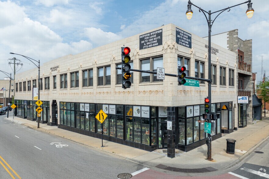 4800 N Milwaukee Ave, Chicago, IL à louer - Photo du bâtiment - Image 1 de 11