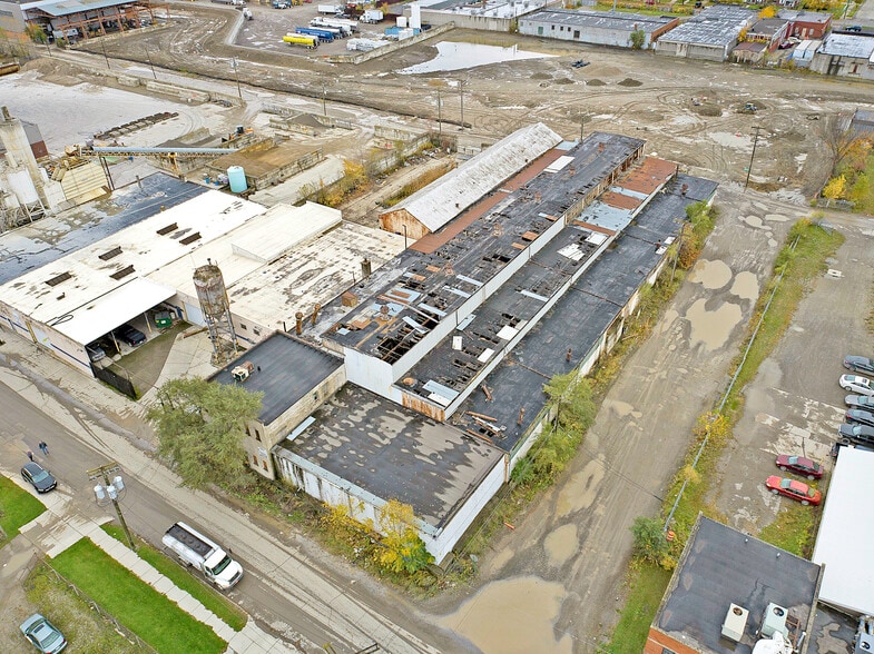 9201 Central St, Detroit, MI for sale - Building Photo - Image 1 of 1