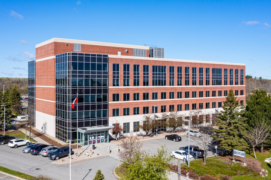 25 Fitzgerald Rd, Ottawa, ON for sale - Building Photo - Image 1 of 1