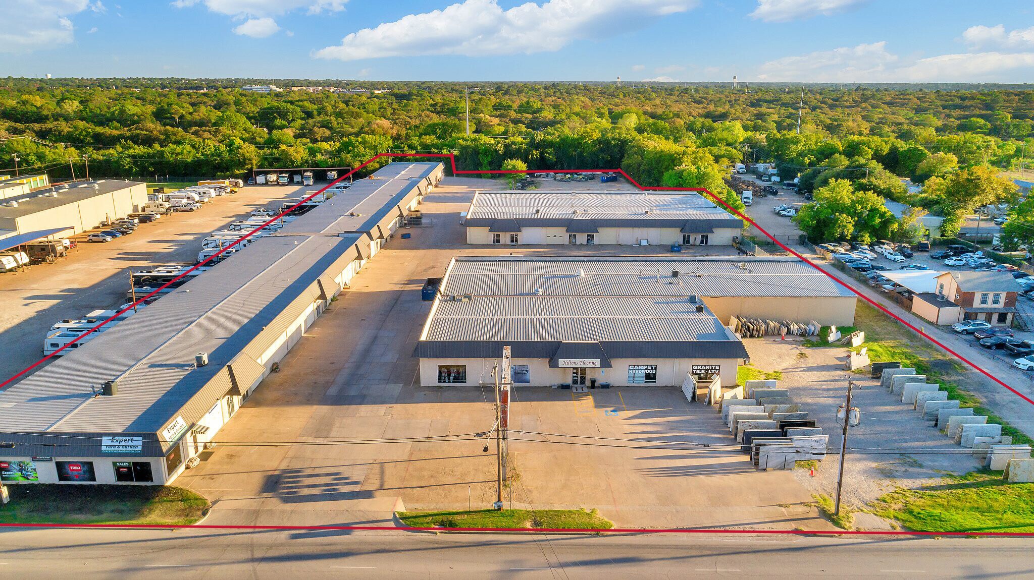 2800 W Division St, Arlington, TX for lease Building Photo- Image 1 of 3