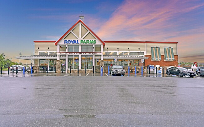 Plus de détails pour 29 Grapevine Rd, Martinsburg, WV - Commerce de détail à vendre