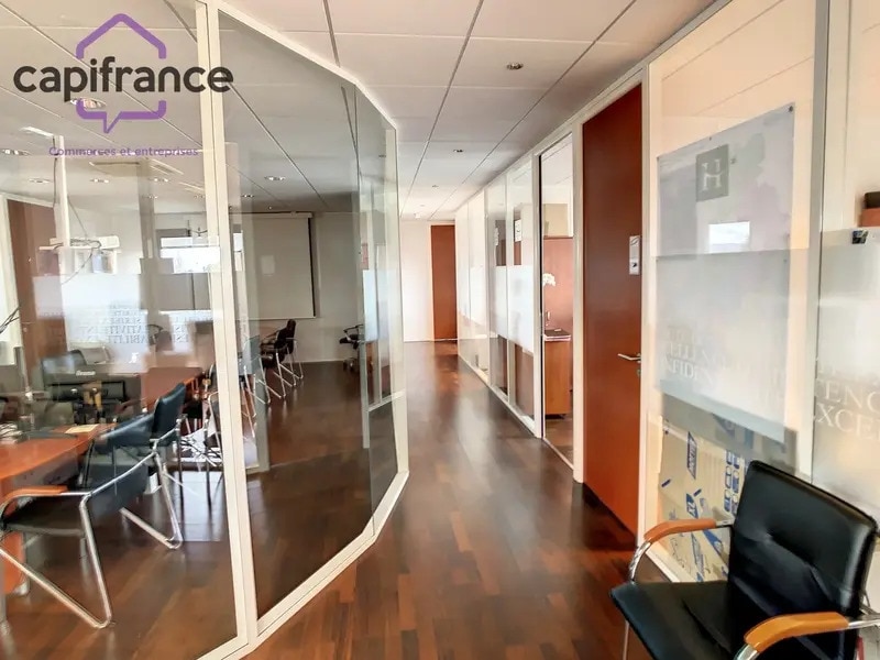 Bureau dans Dardilly à vendre Photo intérieure- Image 1 de 7