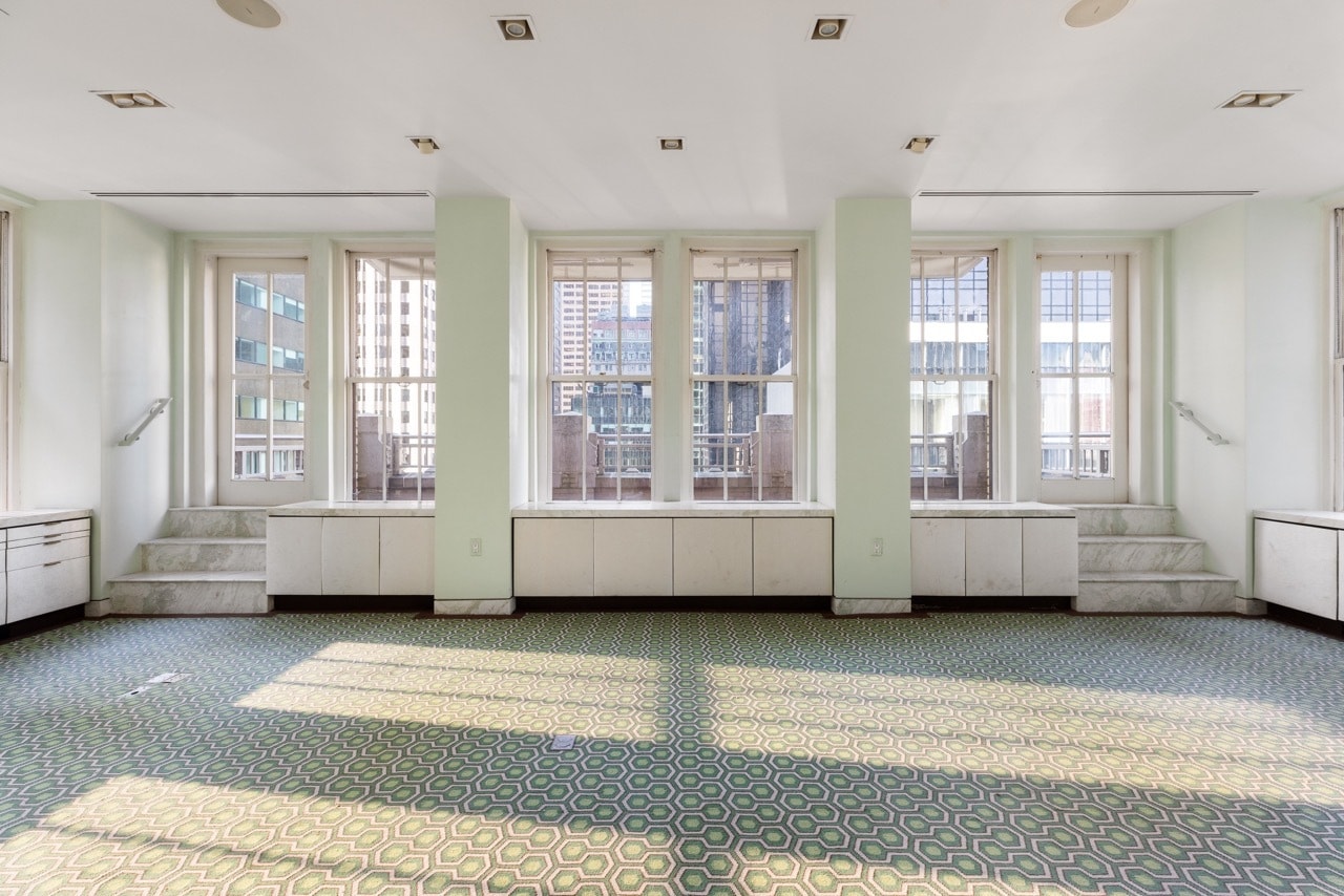 5 E 57th St, New York, NY for lease Interior Photo- Image 1 of 5