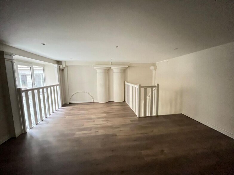 1 Rue Du Griffon, Lyon à louer - Photo intérieure - Image 2 de 5