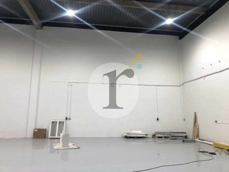 Flex in VILLENEUVE-D'ASCQ for lease - Building Photo - Image 3 of 5