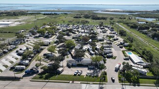 Plus de détails pour 1717 Waldron Rd, Corpus Christi, TX - Multi-résidentiel à vendre