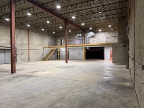40 New Plant Ct, Owings Mills, MD for lease Interior Photo- Image 2 of 5