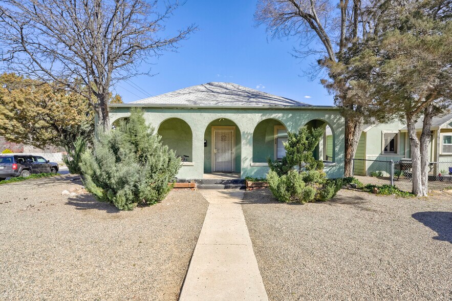 622 Western Ave, Prescott, AZ à vendre - Photo du bâtiment - Image 2 de 32