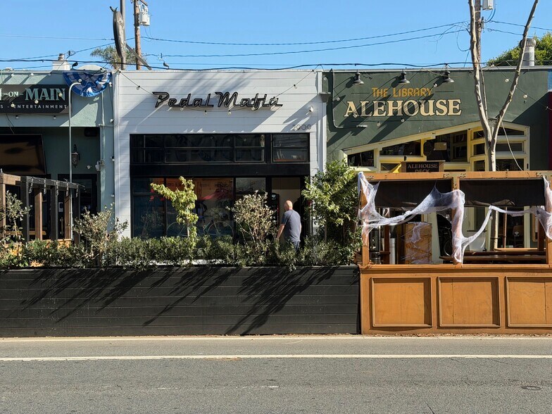 2907-2915 Main St, Santa Monica, CA à louer - Photo du bâtiment - Image 2 de 4