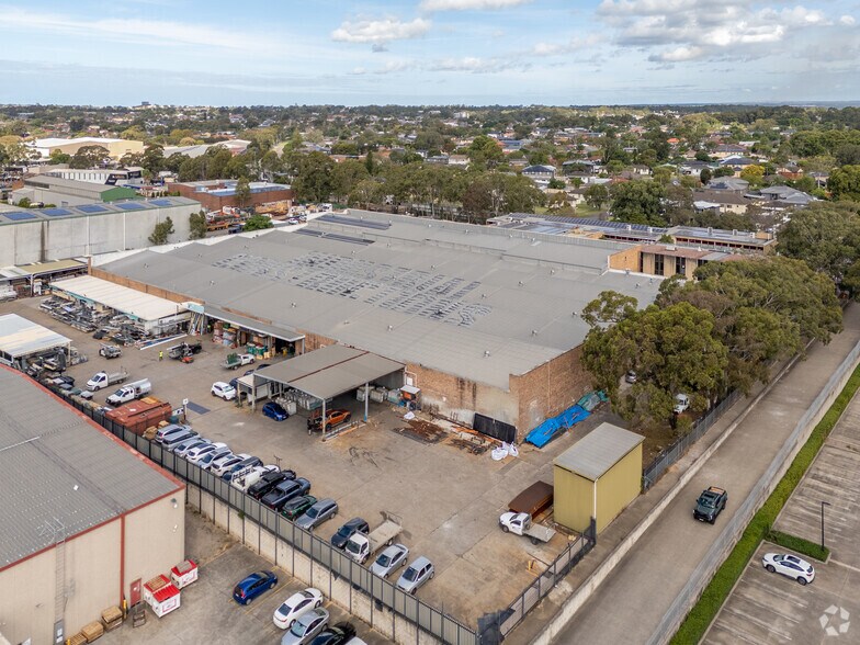 10-28 Biloela St, Villawood à louer - Photo du bâtiment - Image 3 de 5