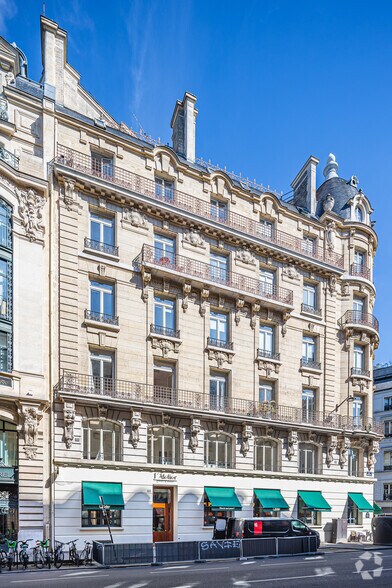 109 Rue Montmartre, Paris à louer - Photo du bâtiment - Image 2 de 4