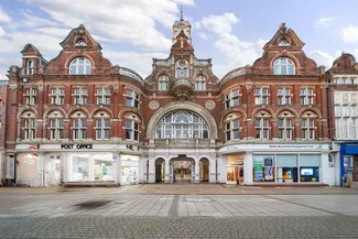 Plus de détails pour Royal Arcade, Bournemouth - Vente au détail à vendre